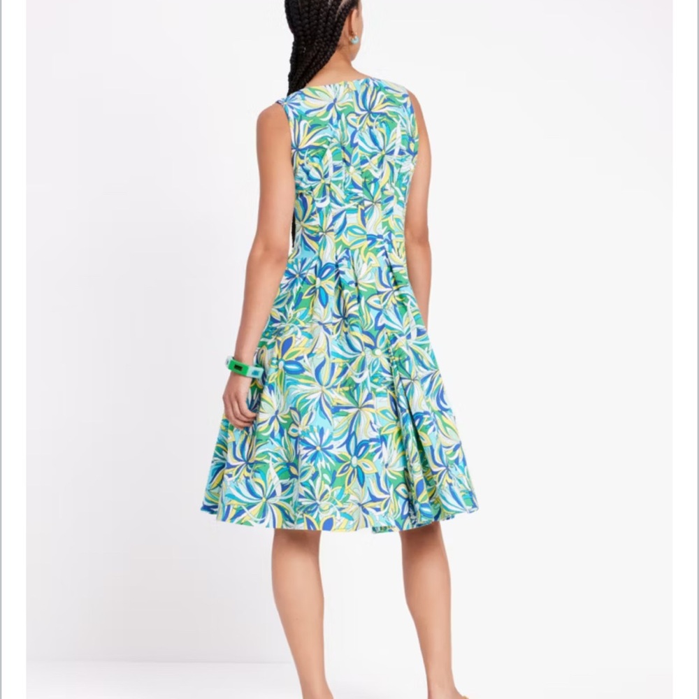 Kate Spade Anemone Floral Amelia Dress  Blue Green Sleeveless Pleated Size US 8 - Picture 3 of 14
